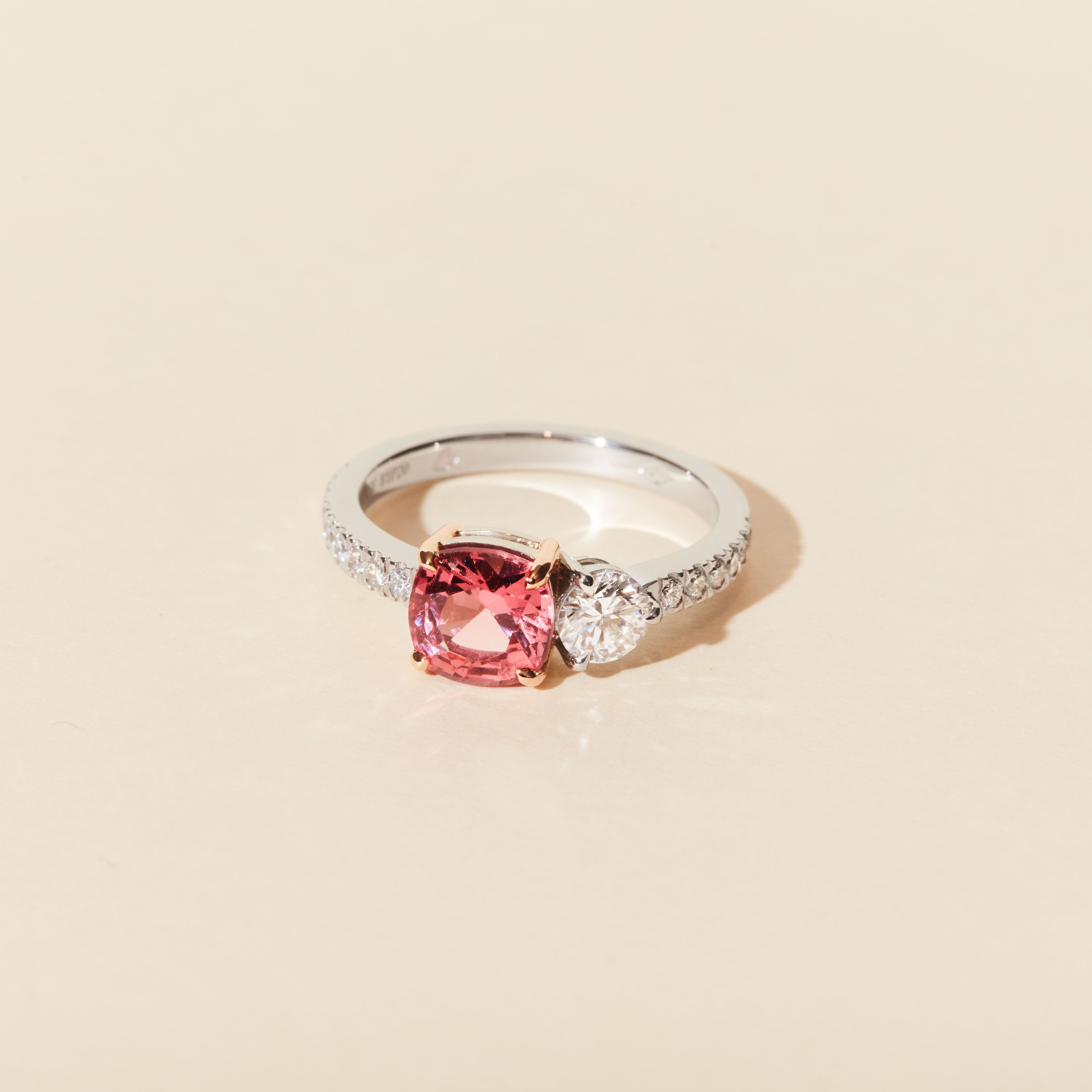 Bague Soho spinelle rose - Or blanc