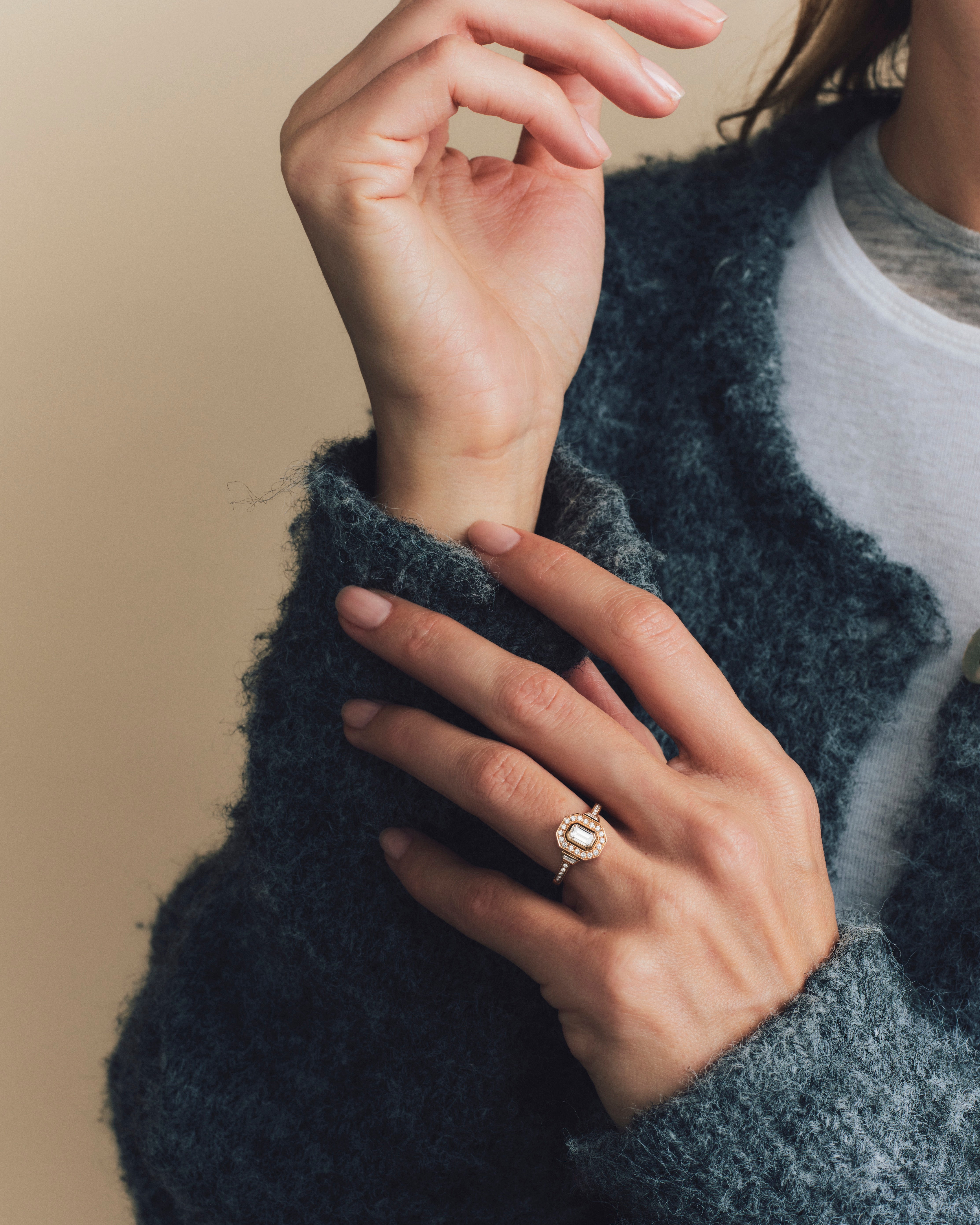 Bague Art déco Signature diamants 0.60 carat - Or jaune