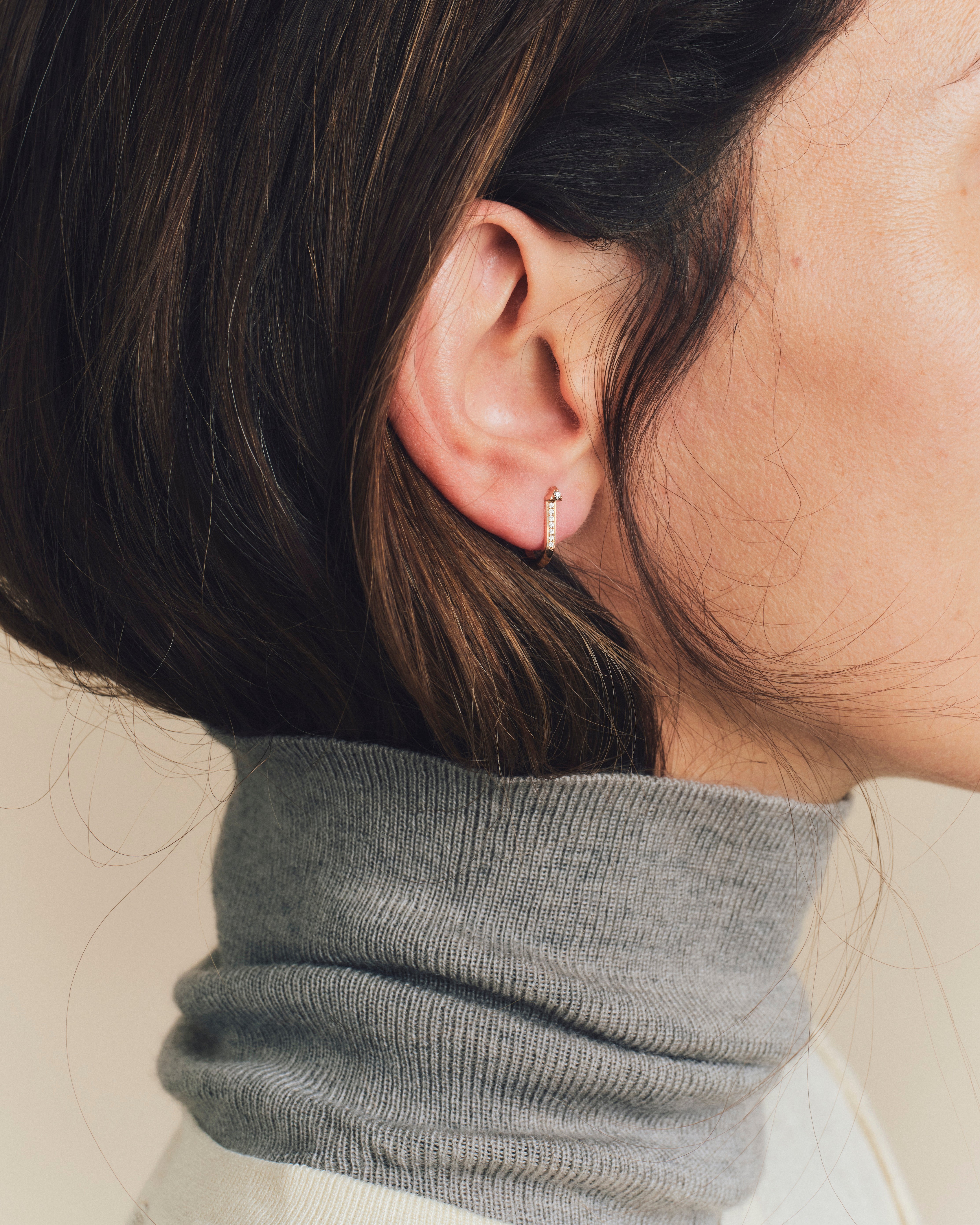 Boucles d'oreilles - Brooklyn - Fil couteau diamants pavage - Or rose