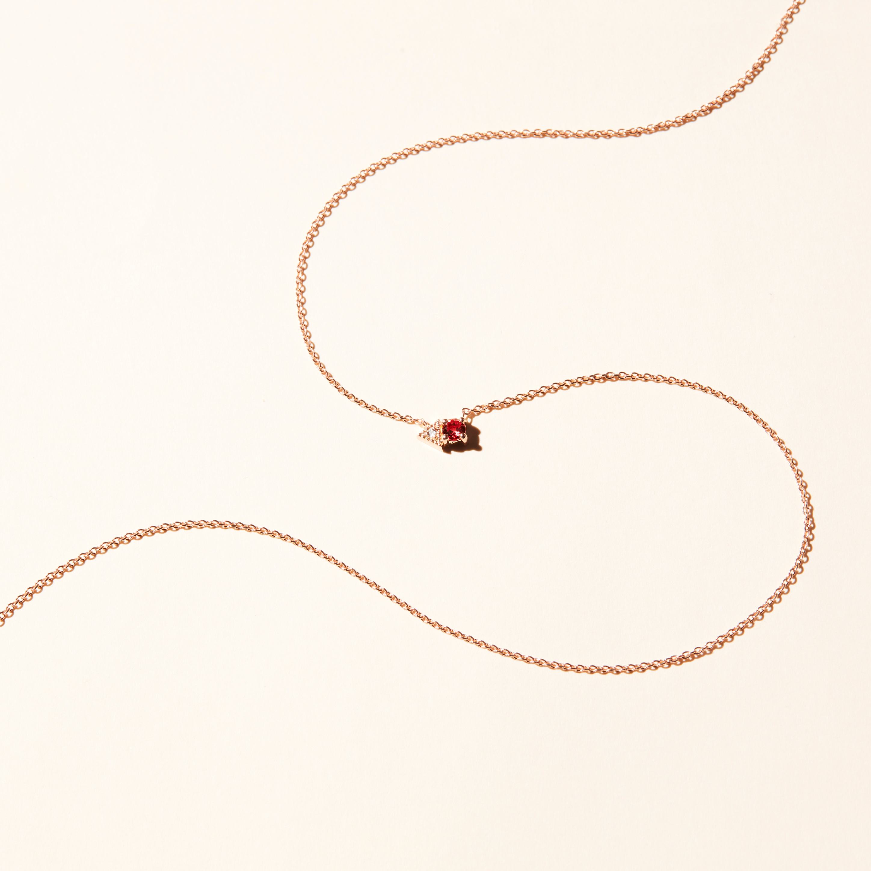 Collier - Brooklyn - Saphir pêche et diamant - Or rose