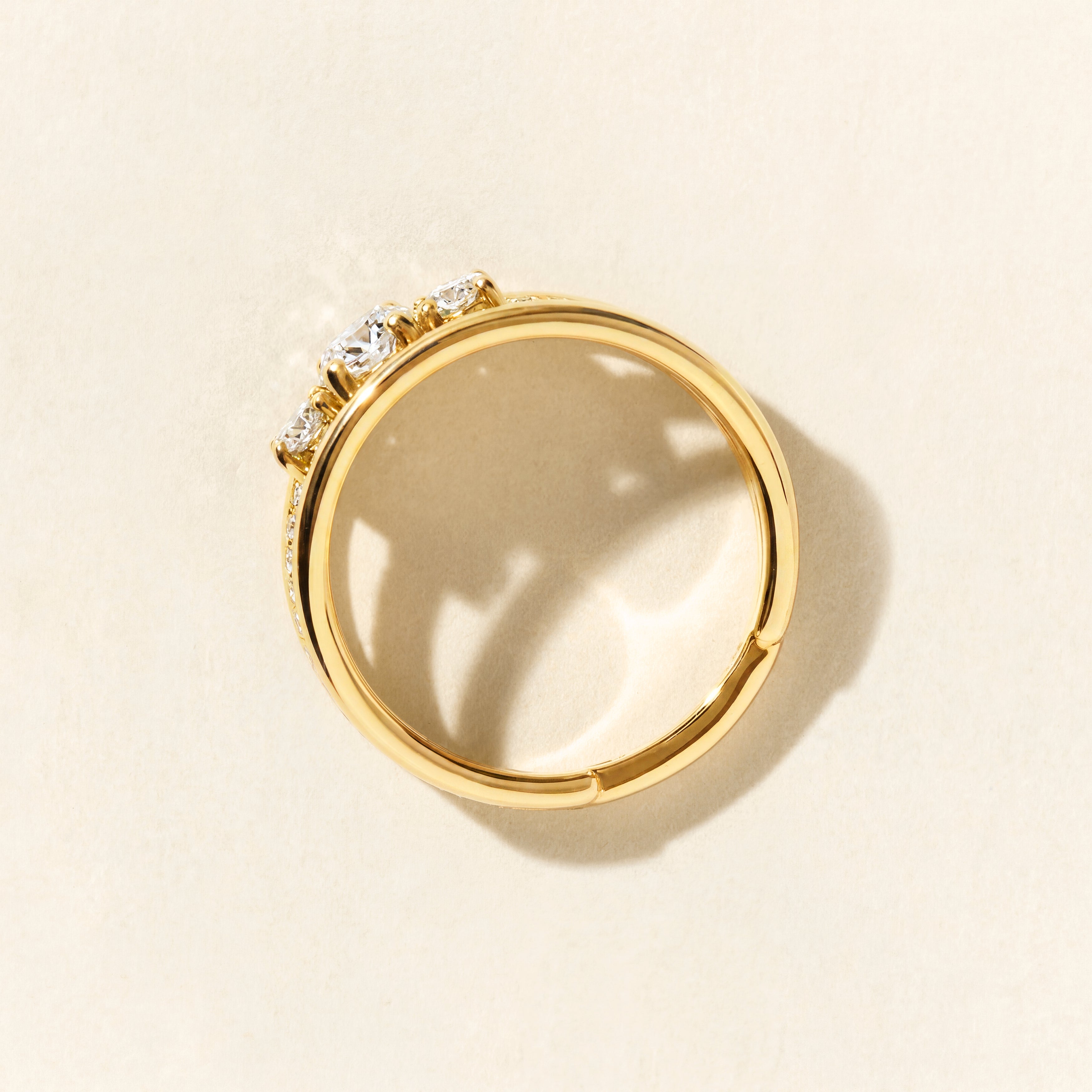 Bague Alma Trio diamants ovales 0.50 carat - Or jaune