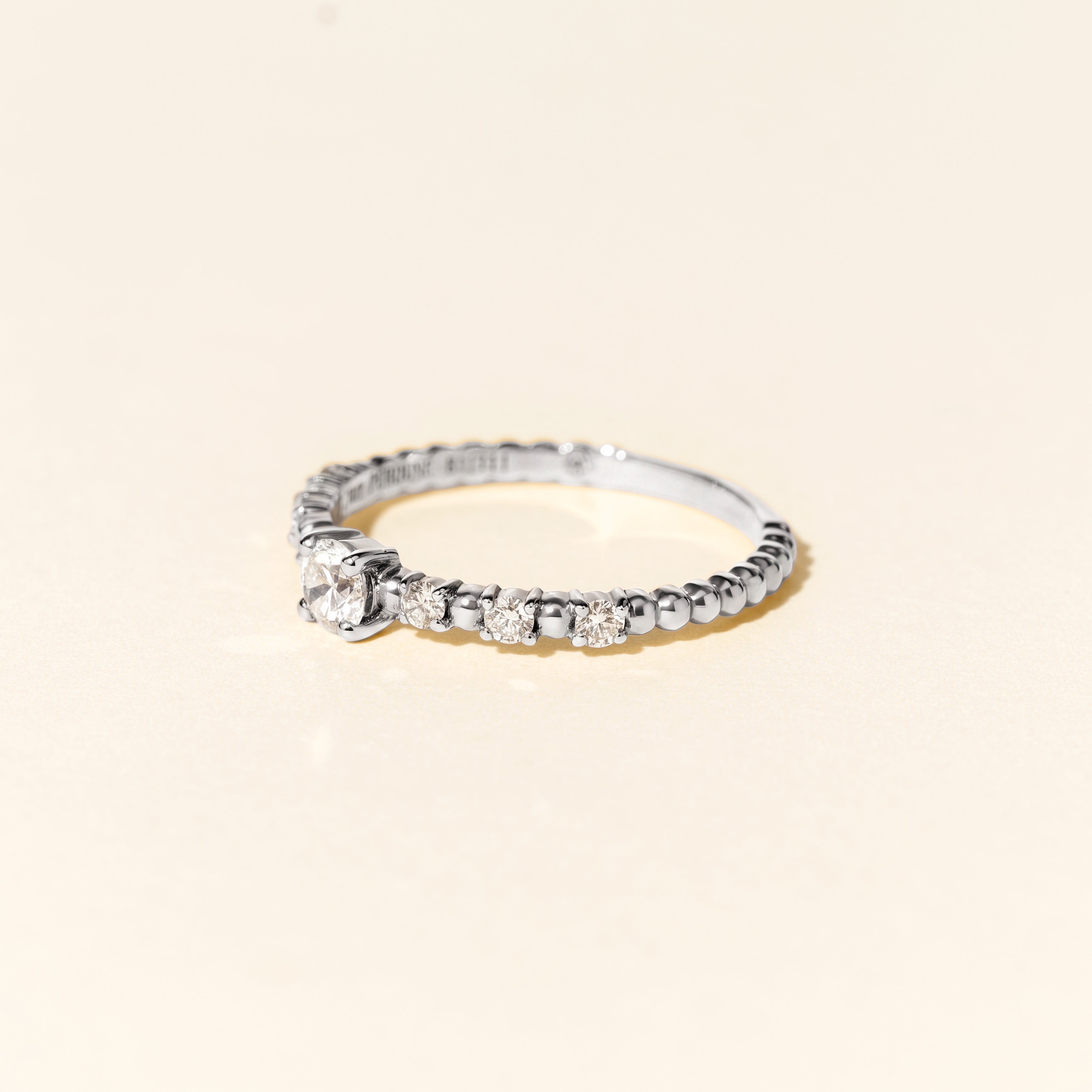 Bague Alma Solitaire diamants 0.30 carat - Or blanc
