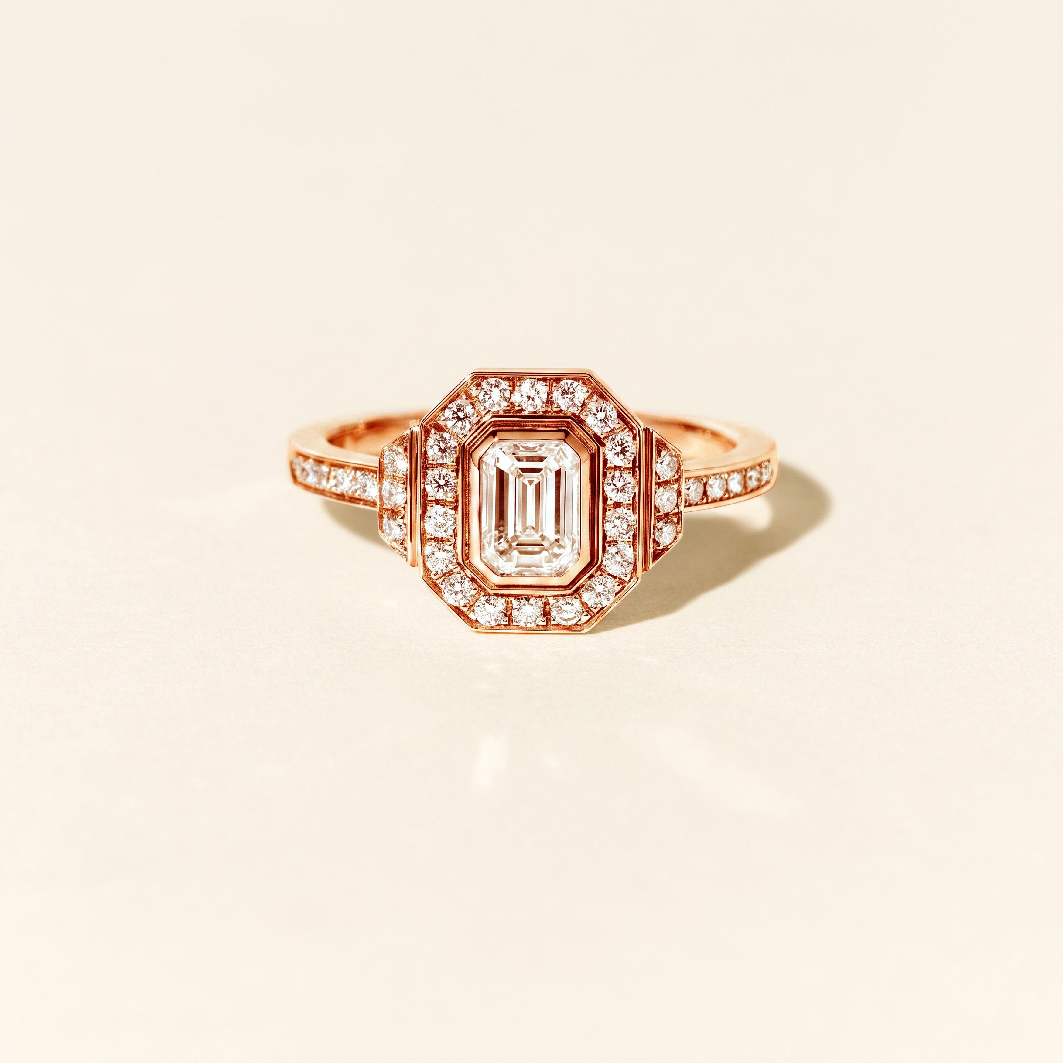 Bague Art déco Signature diamants 0.40 carat - Or rose
