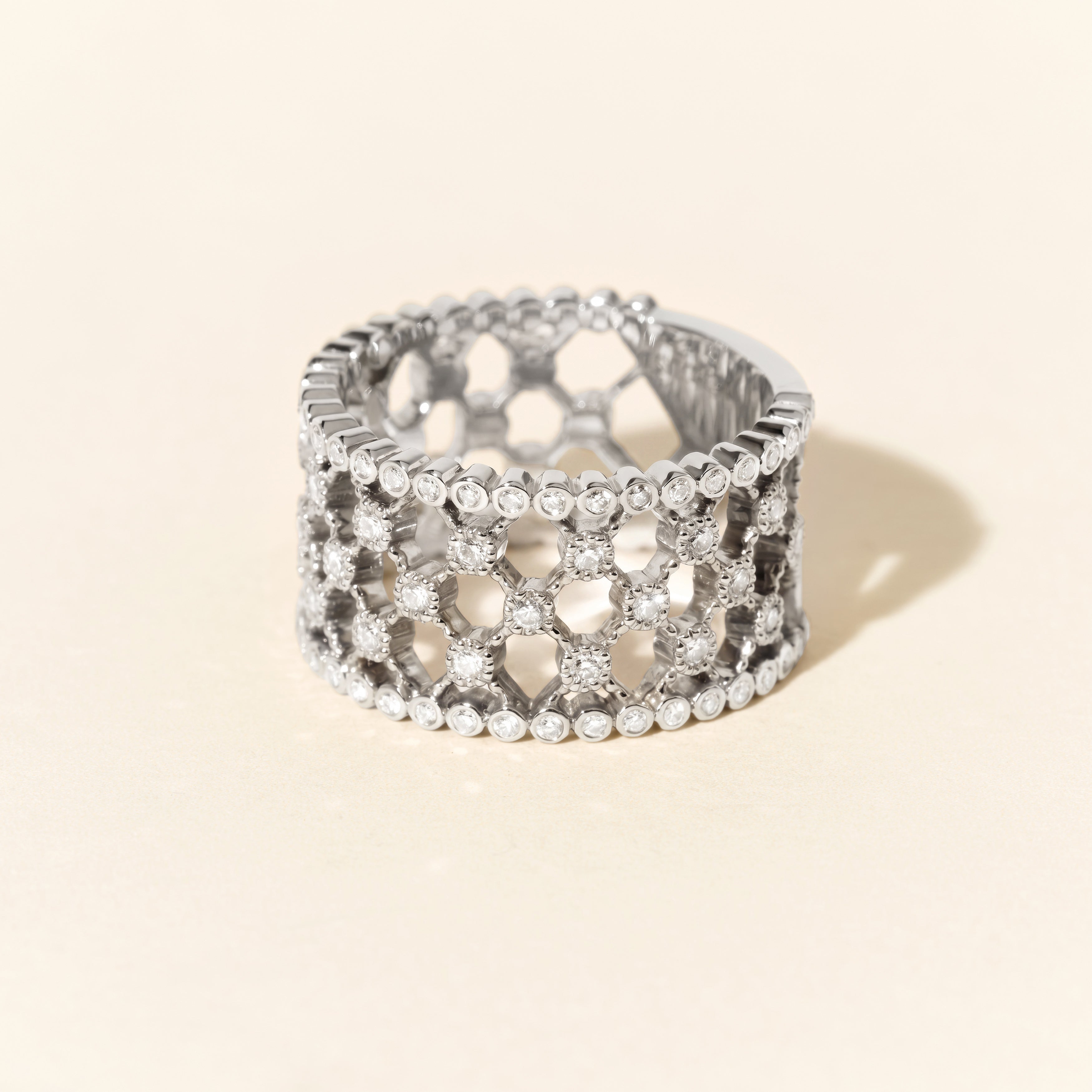 Bague Blanche diamants serti clos - Or blanc