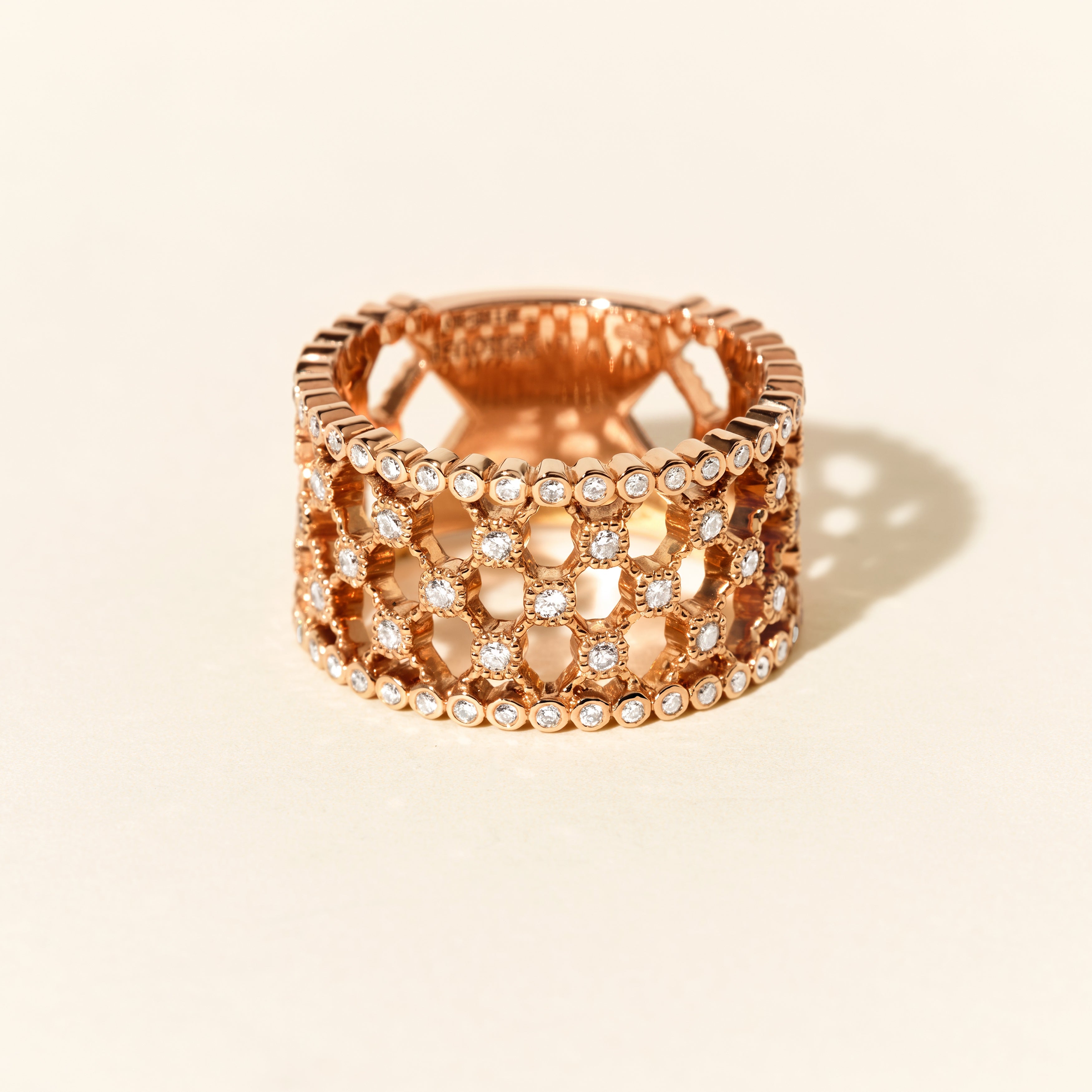 Bague Blanche diamants serti clos - Or rose