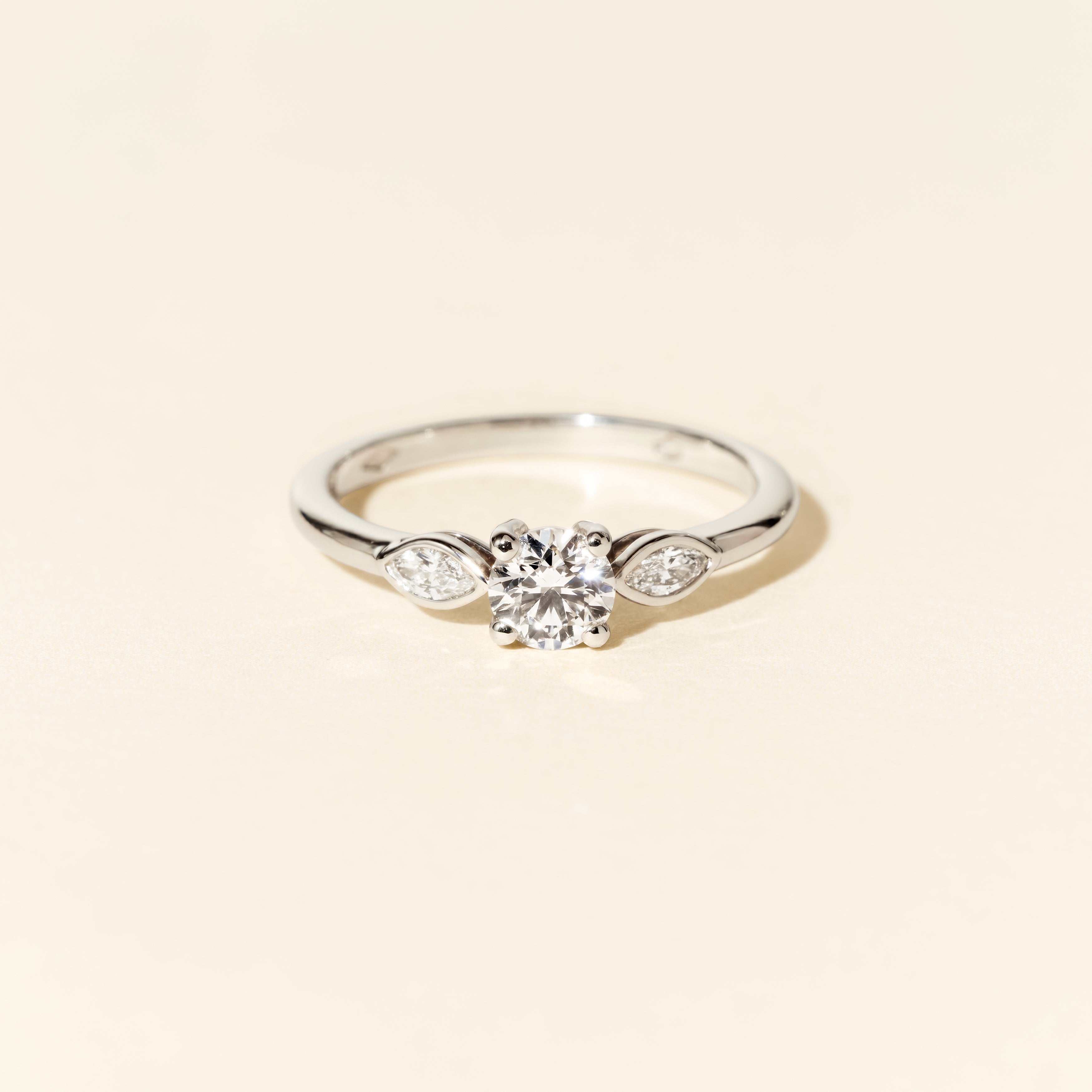 Bague Céleste PM 0.50 carat - Or blanc