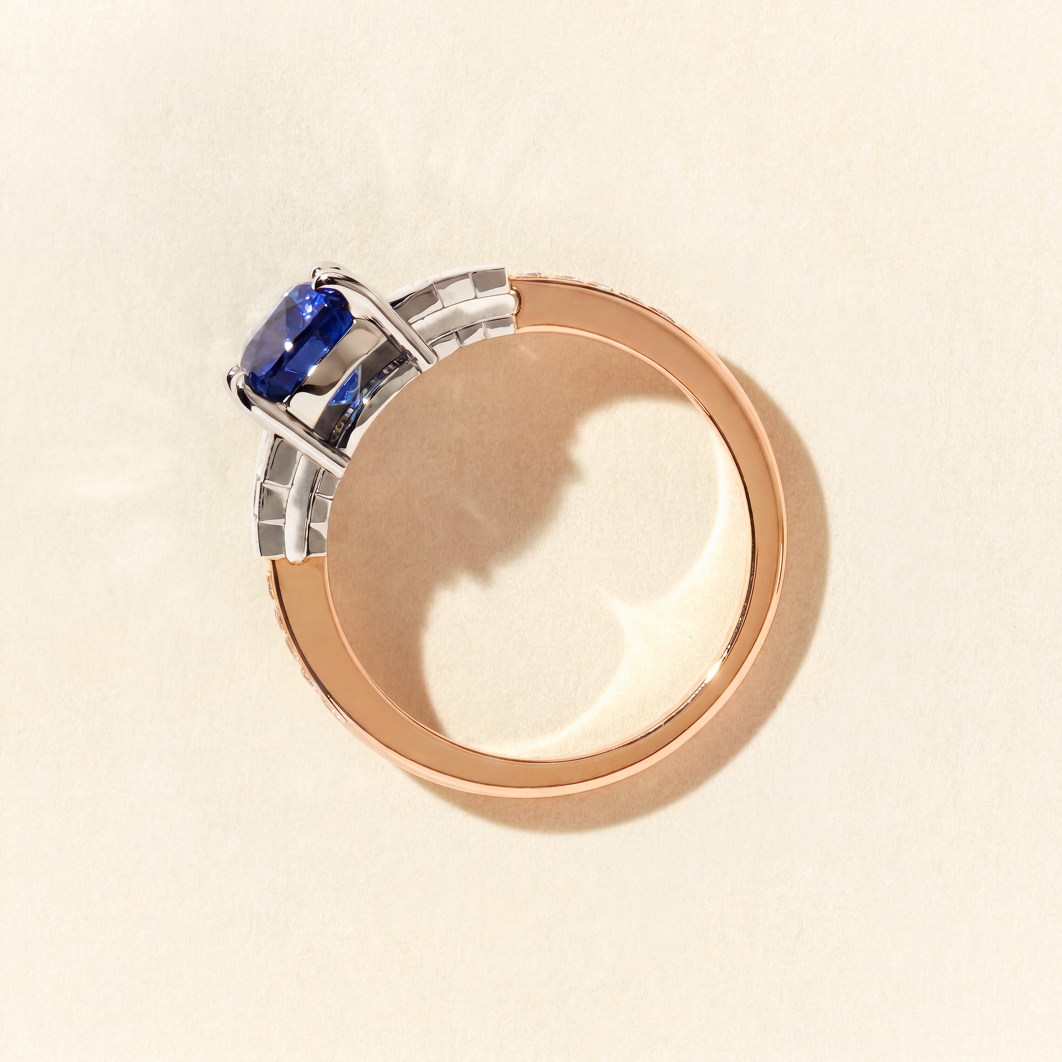 Bague Gatsby Triple diamants baguette et saphir - Or rose