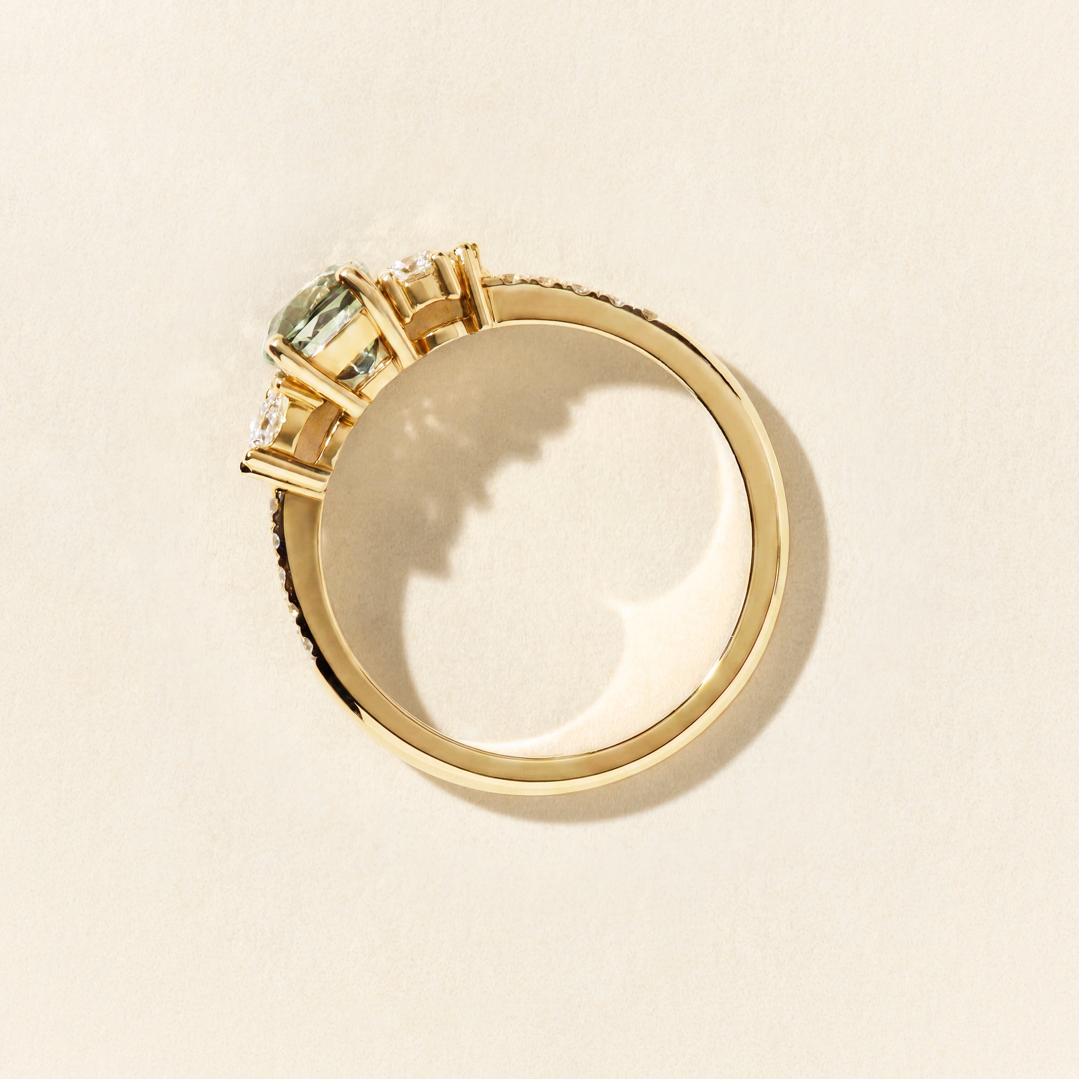 Bague Grenade saphir vert PM - Or jaune