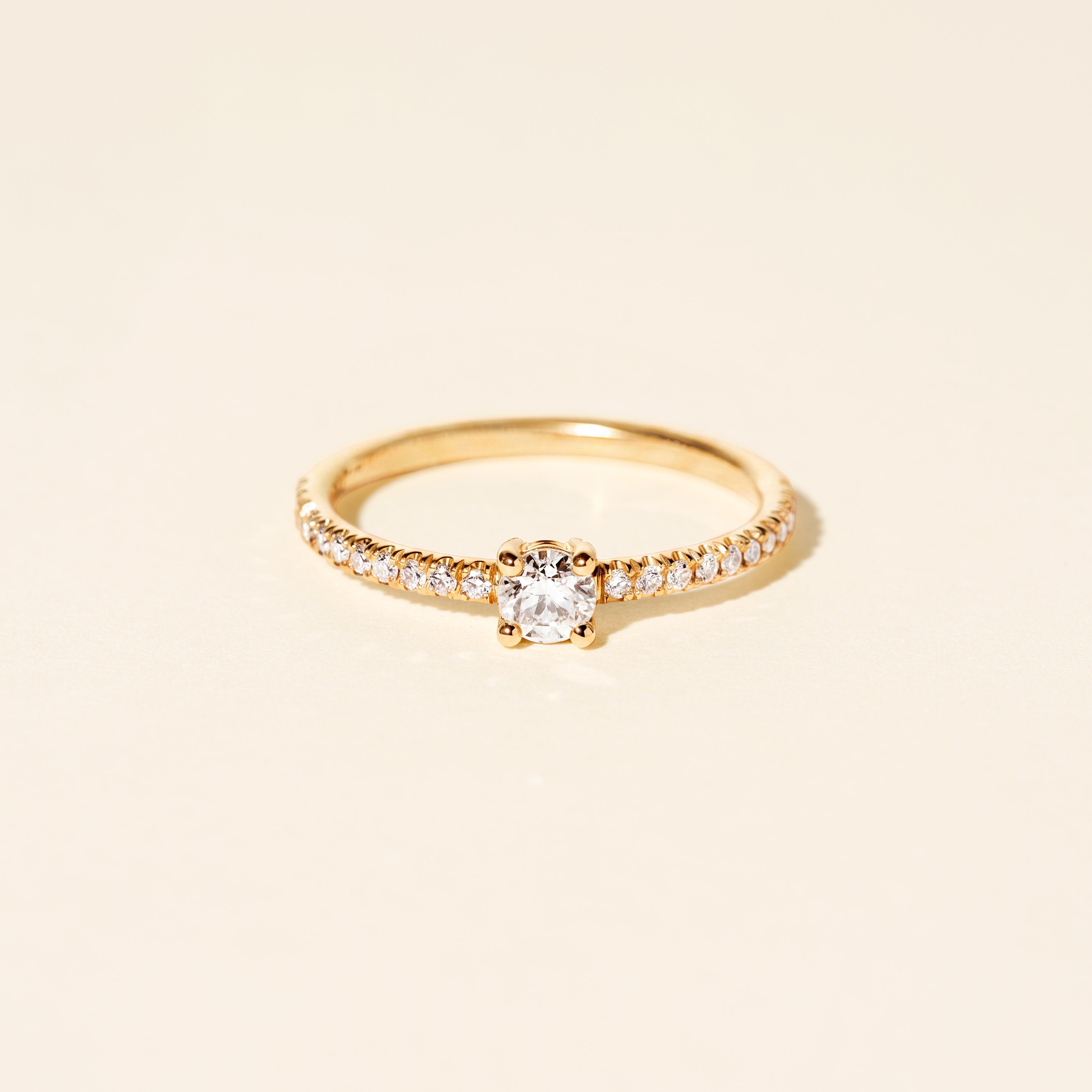 Bague Hibiscus solitaire diamant rond 0.30 carat - Or jaune