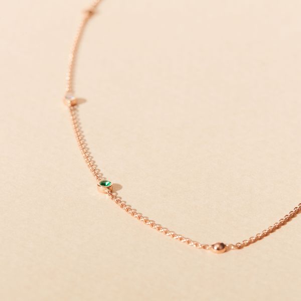 Collier - Alma - Diamants et émeraudes - Or jaune