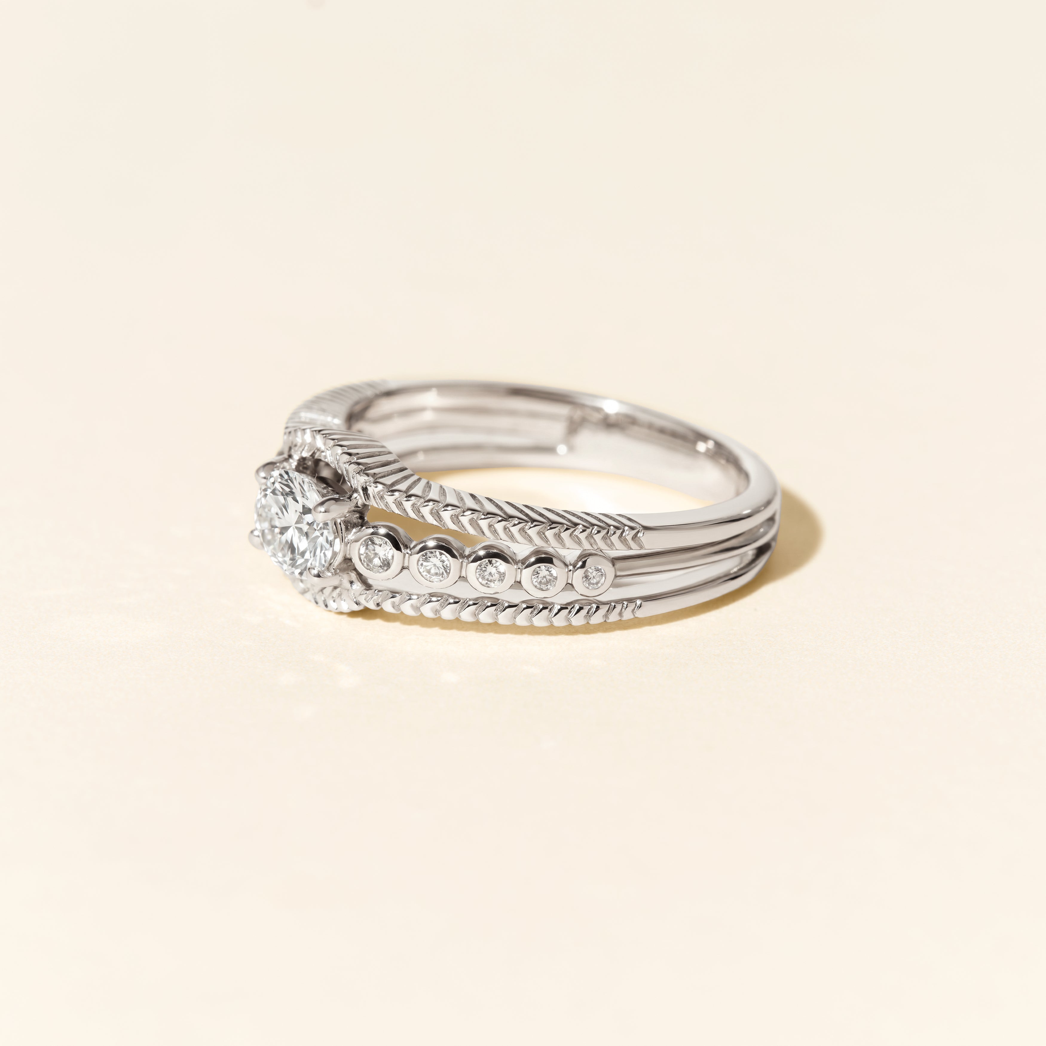 Bague Romane - Or blanc