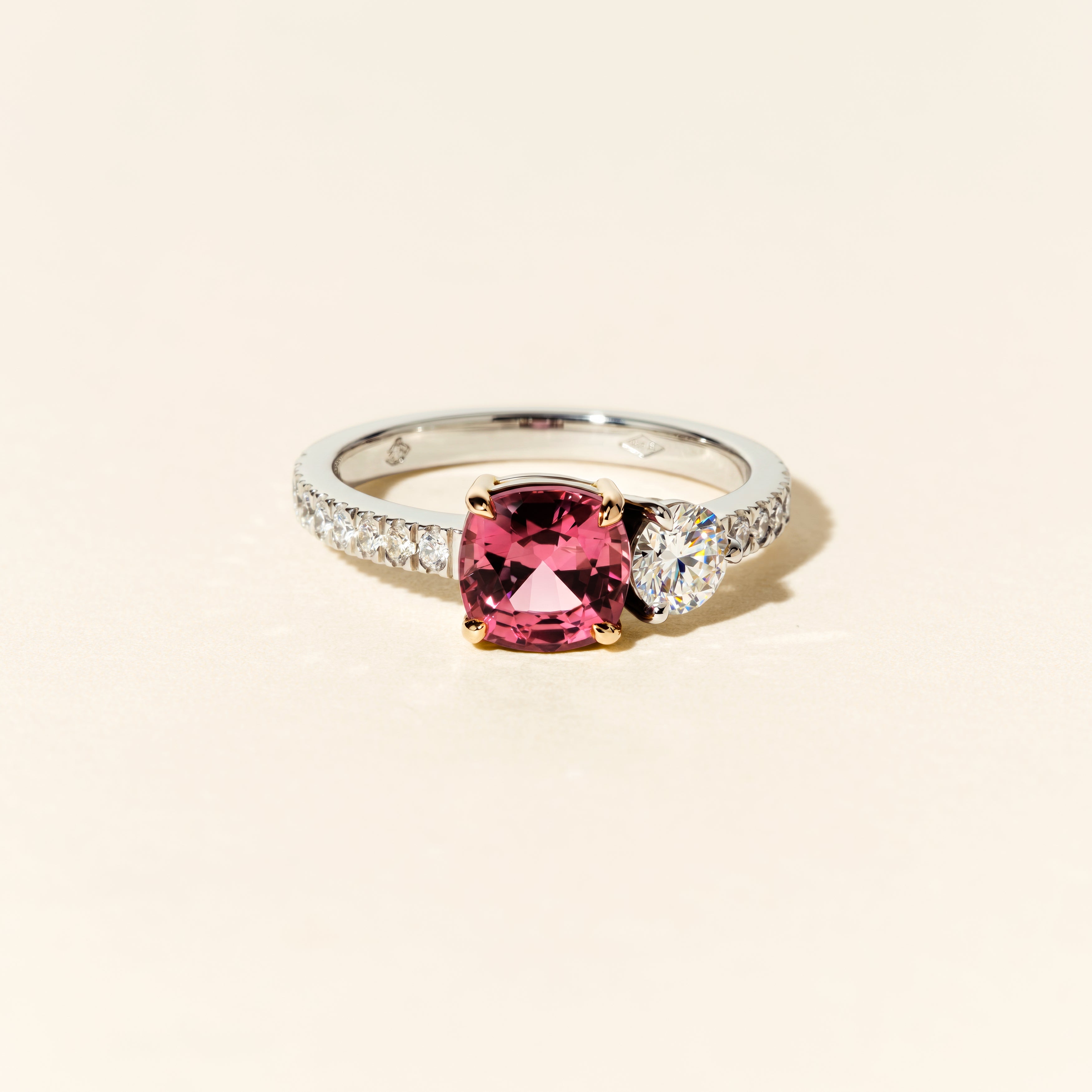 Bague Soho spinelle rose - Or blanc