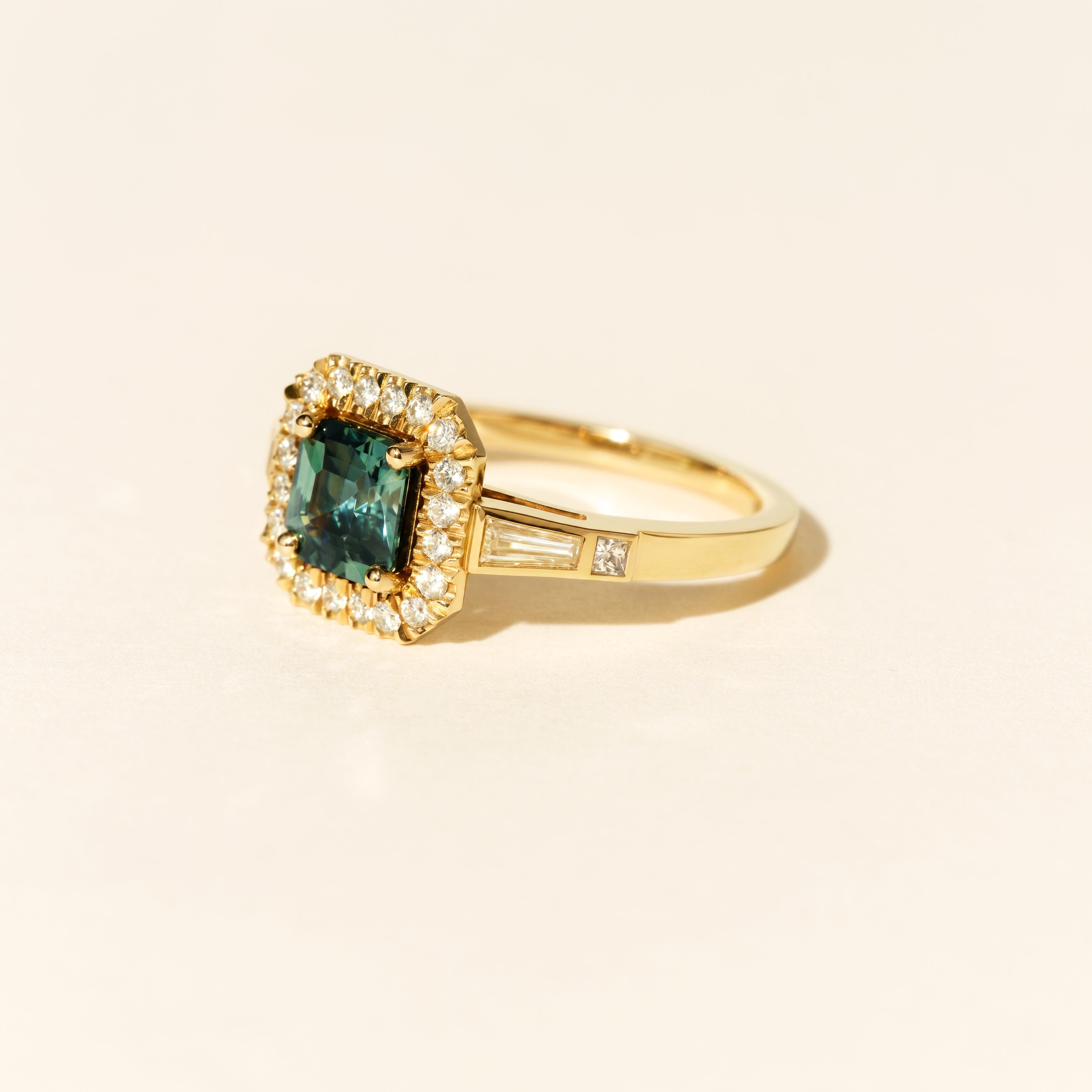Bague Vegas saphir vert - Or jaune
