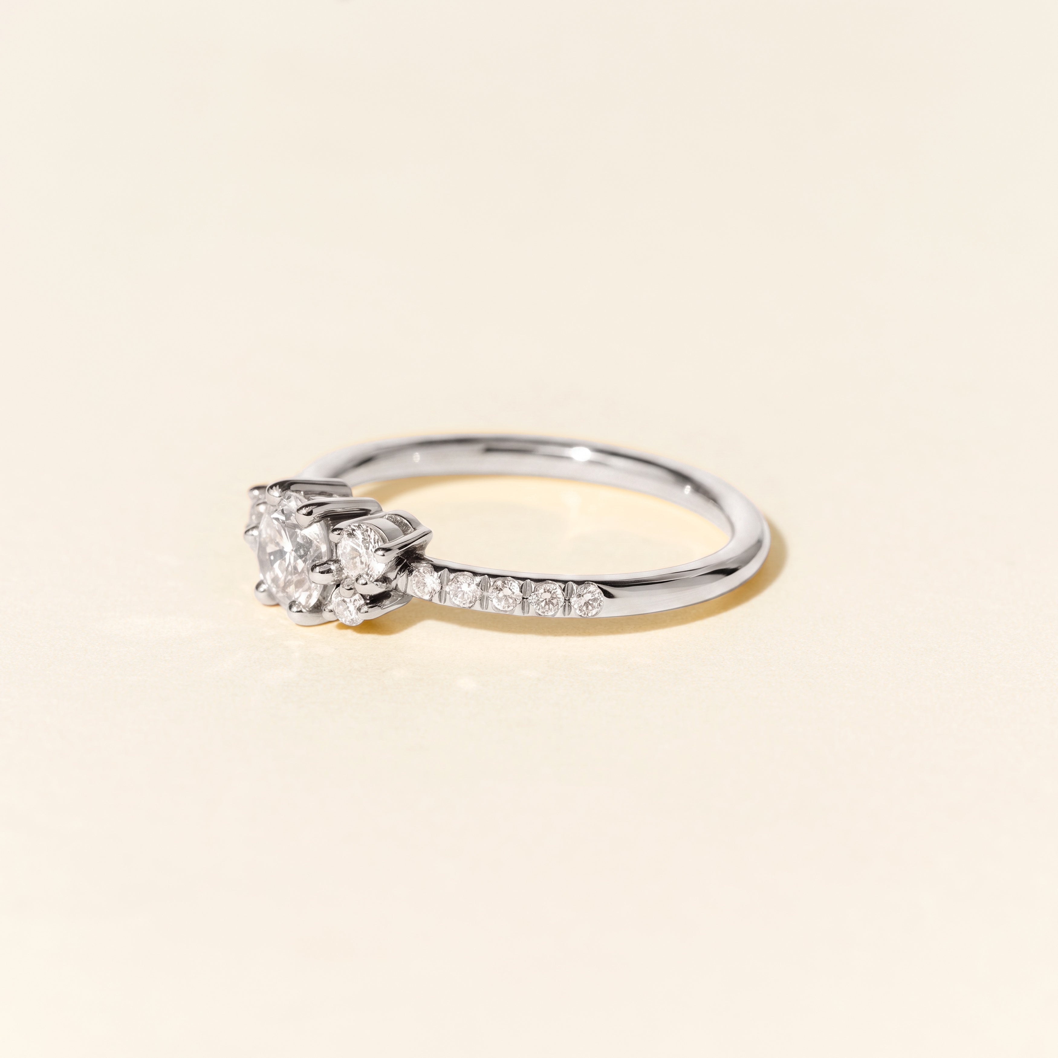 Bague Violette diamants 0.40ct - Or blanc