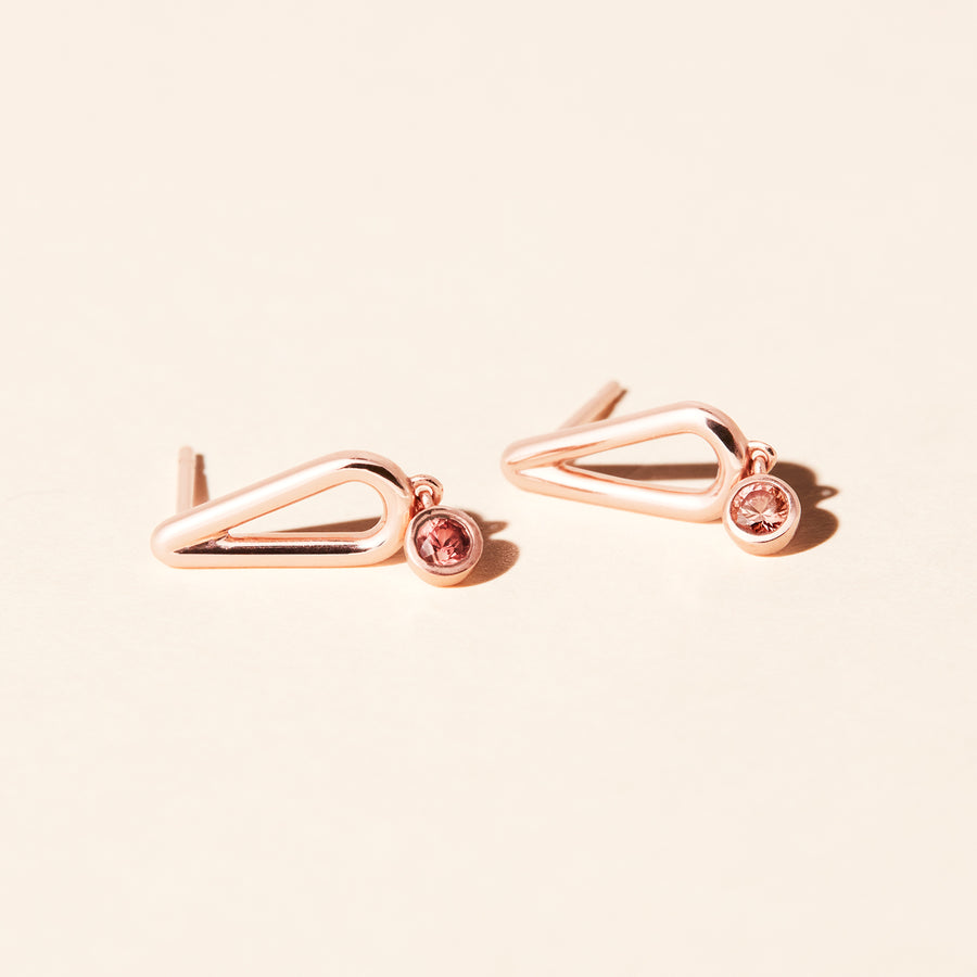 Boucles d'oreilles pendantes Pétale - Or rose et saphirs pêche