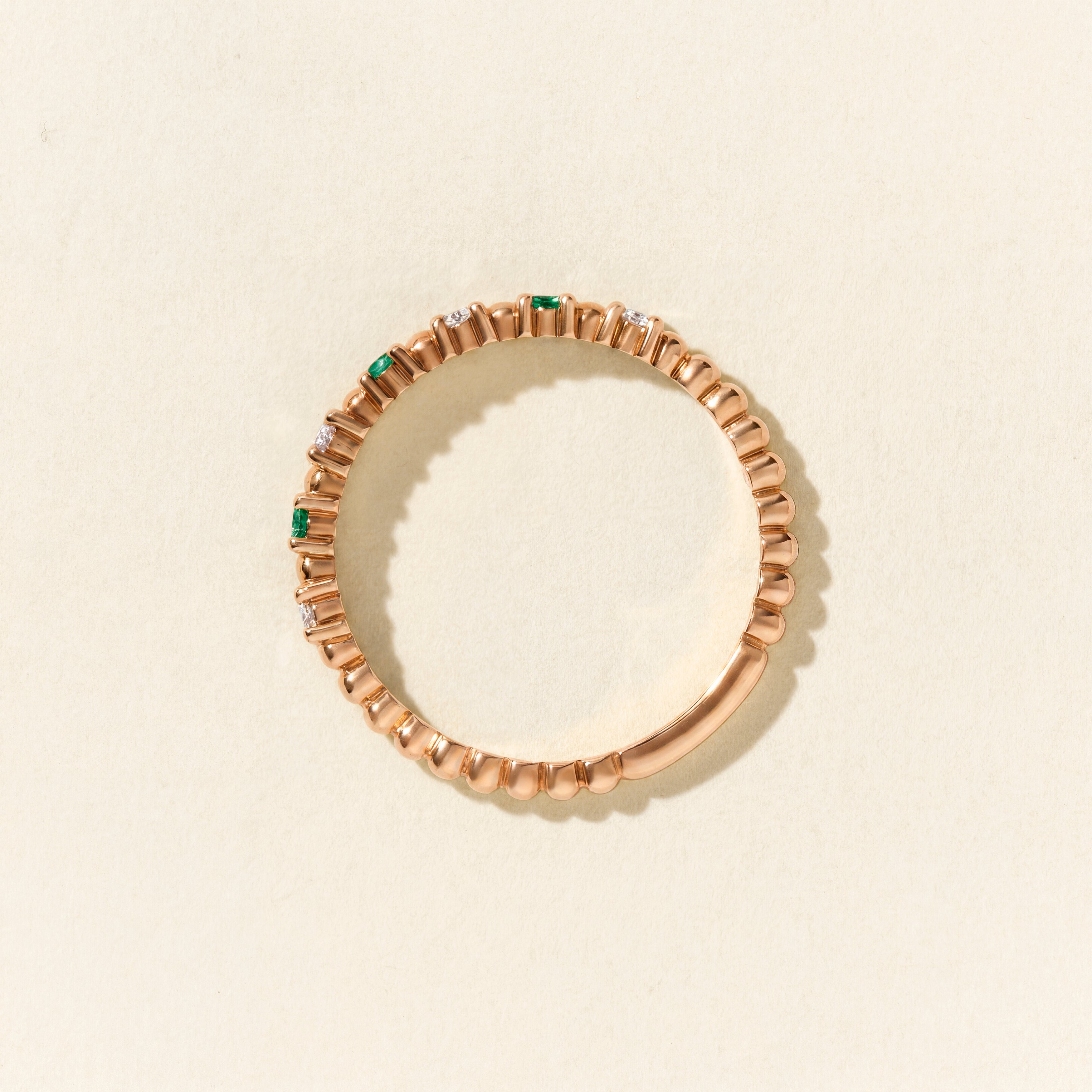 Bague Alma Baby émeraudes et diamants - Or rose