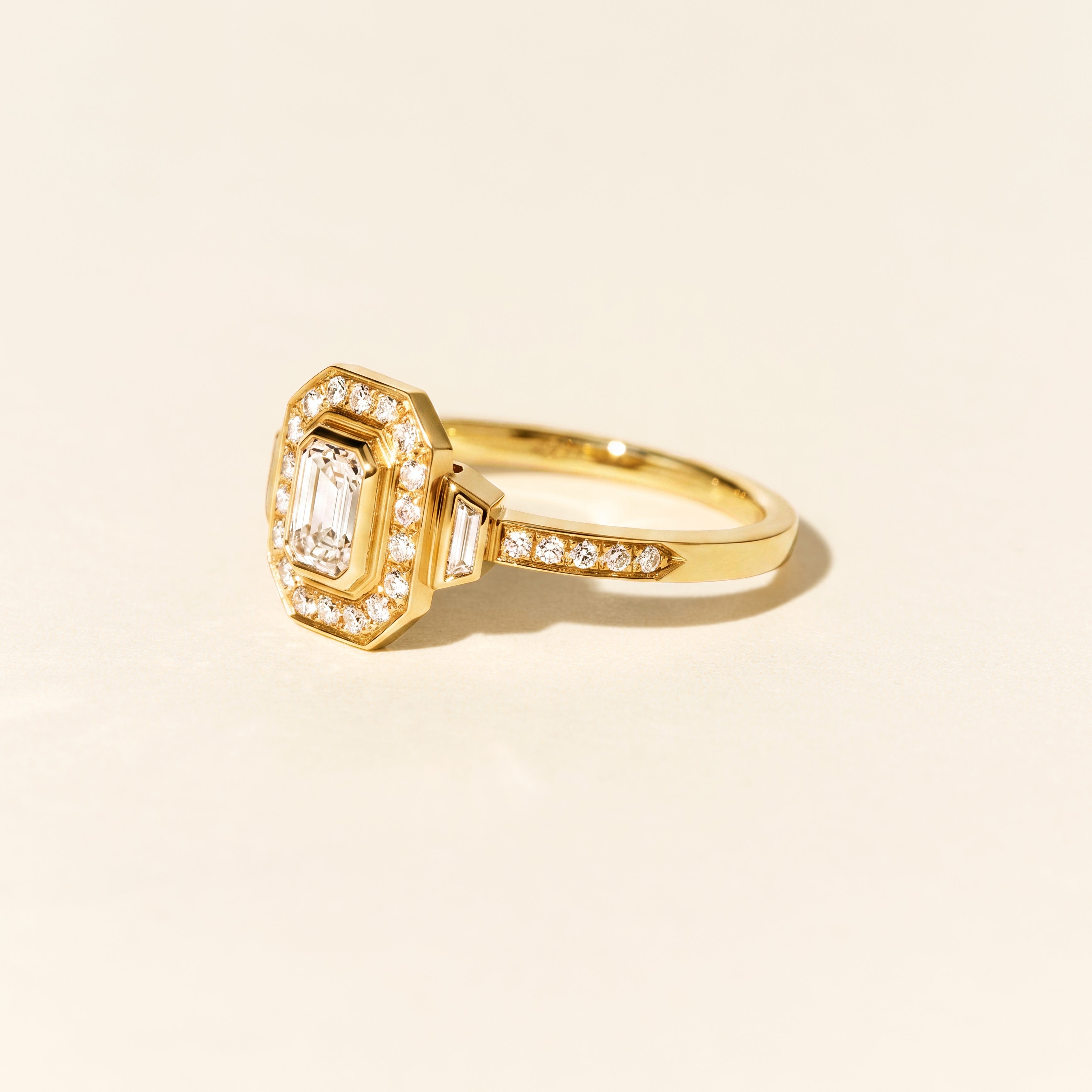Art Deco Signature Trapezoid Ring with 0.40 Carat Diamonds - Yellow Gold