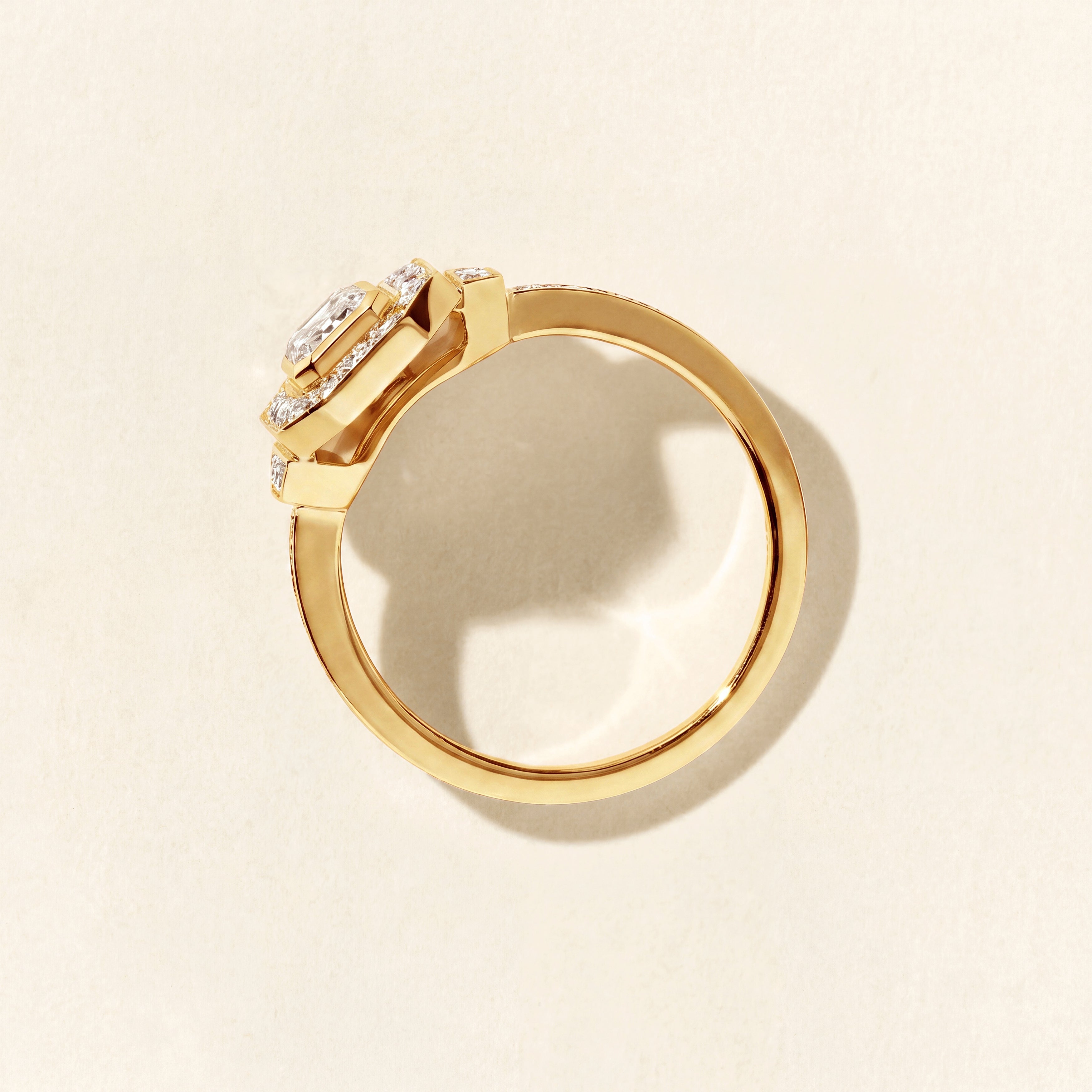 Art Deco Signature Ring with 0.60 carat diamonds - Yellow Gold