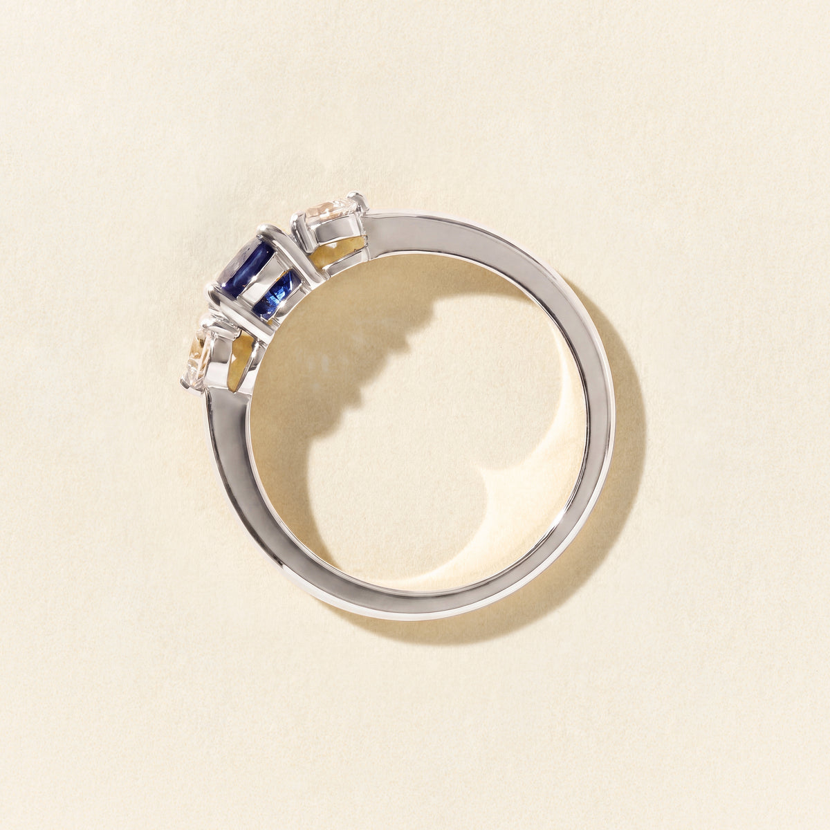 Bague Bahia saphir bleu et diamants - Or blanc