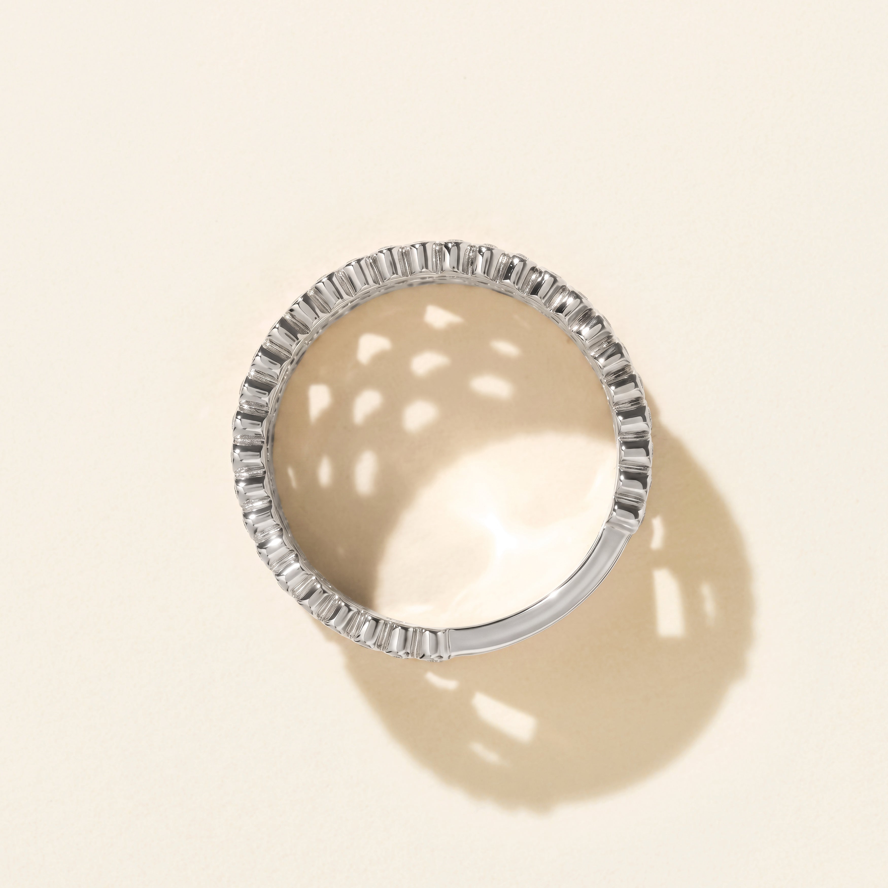 Bague Blanche diamants serti clos - Or blanc