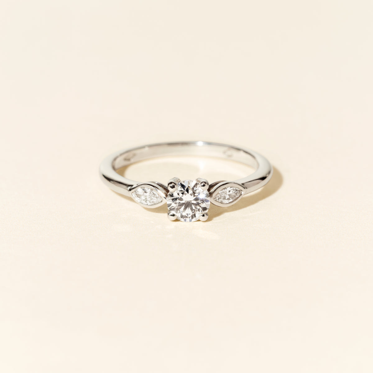 Bague Céleste PM 0.60 carat - Or blanc