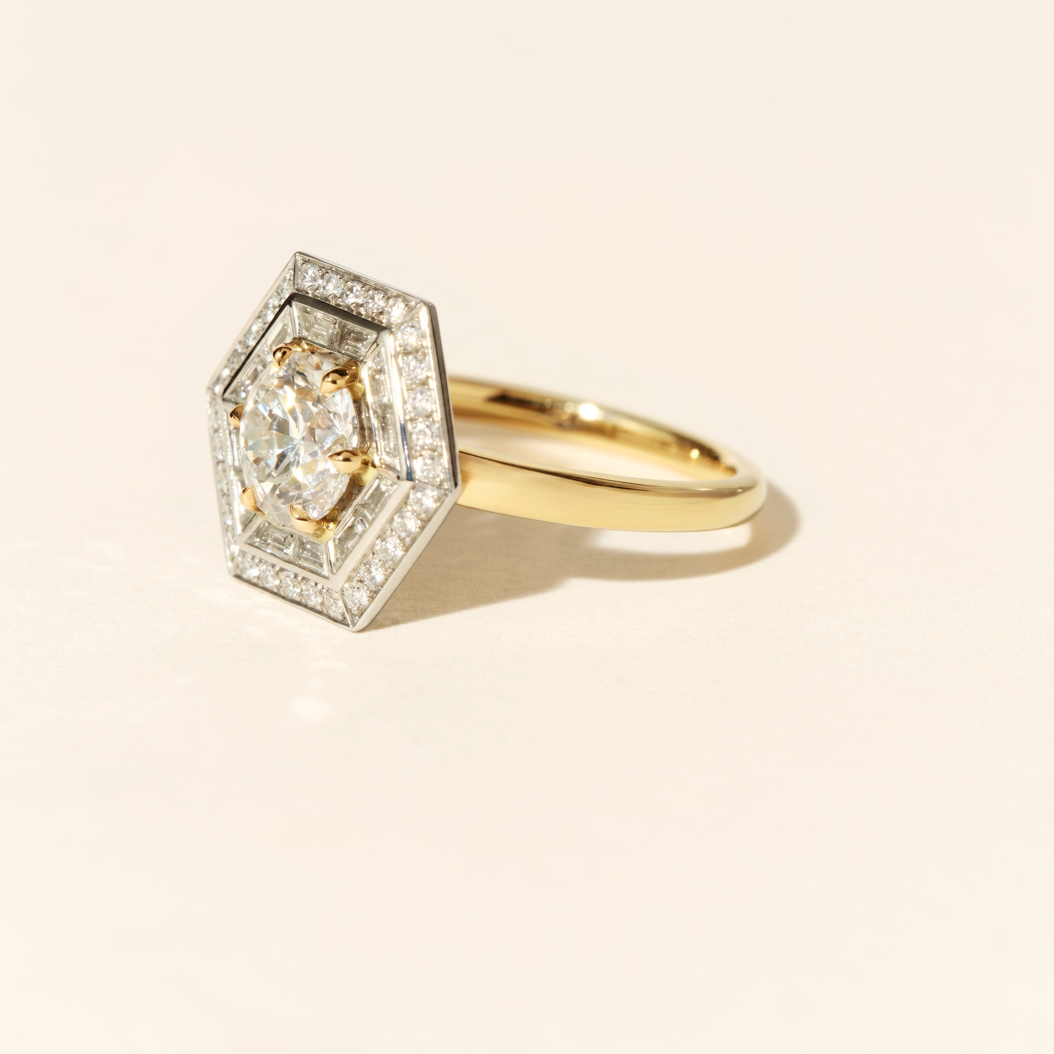 Bague Dallas Hexagon GM 0.80 carat - Or jaune