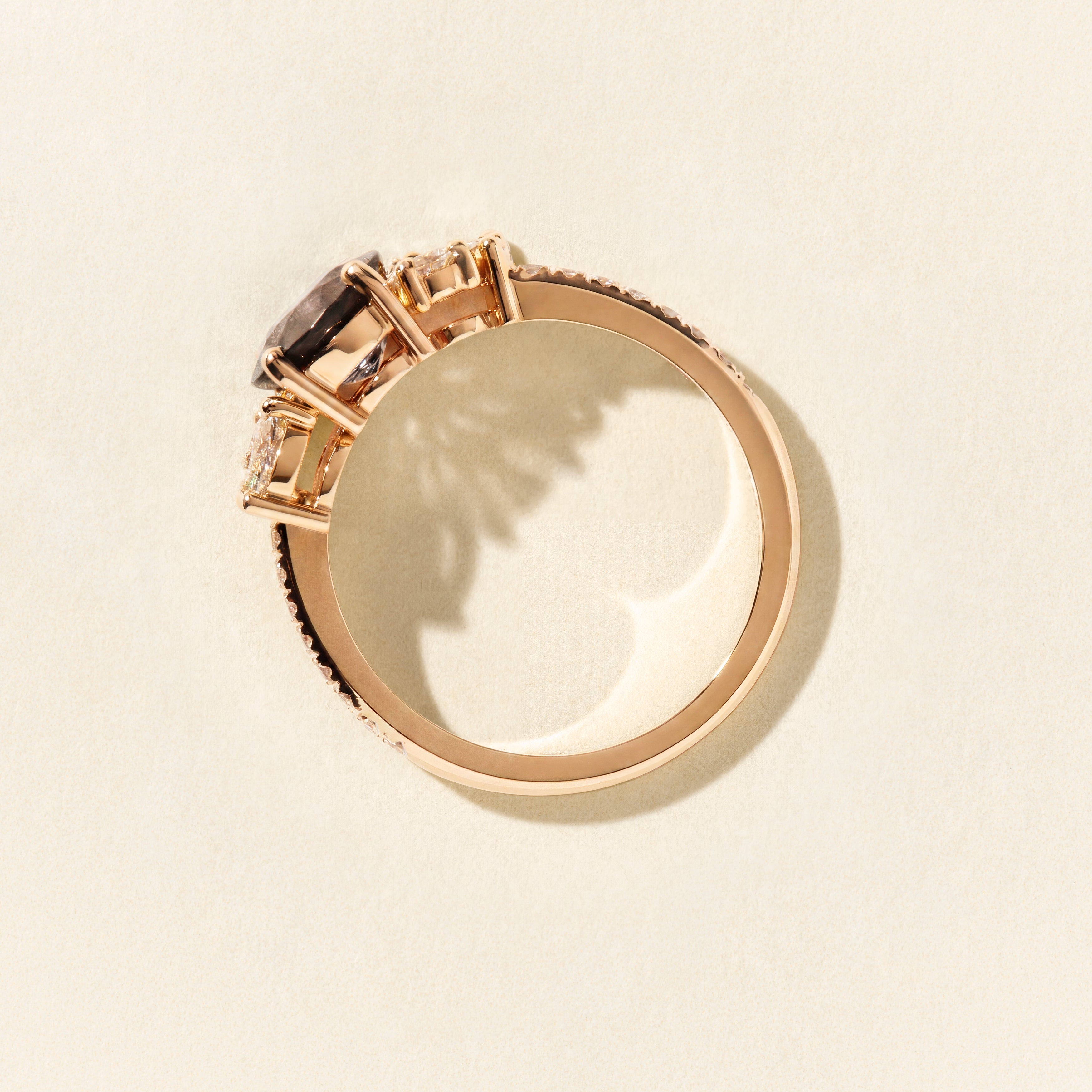 Bague Grenade spinelle gris et diamants GM - Or rose