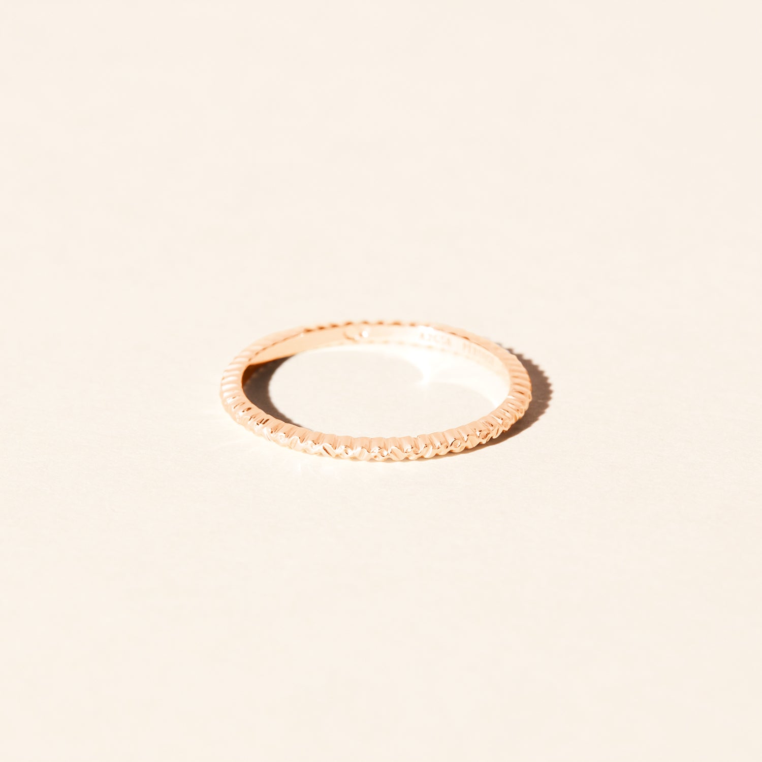 White Wedding Ring 1.50mm - Rose gold