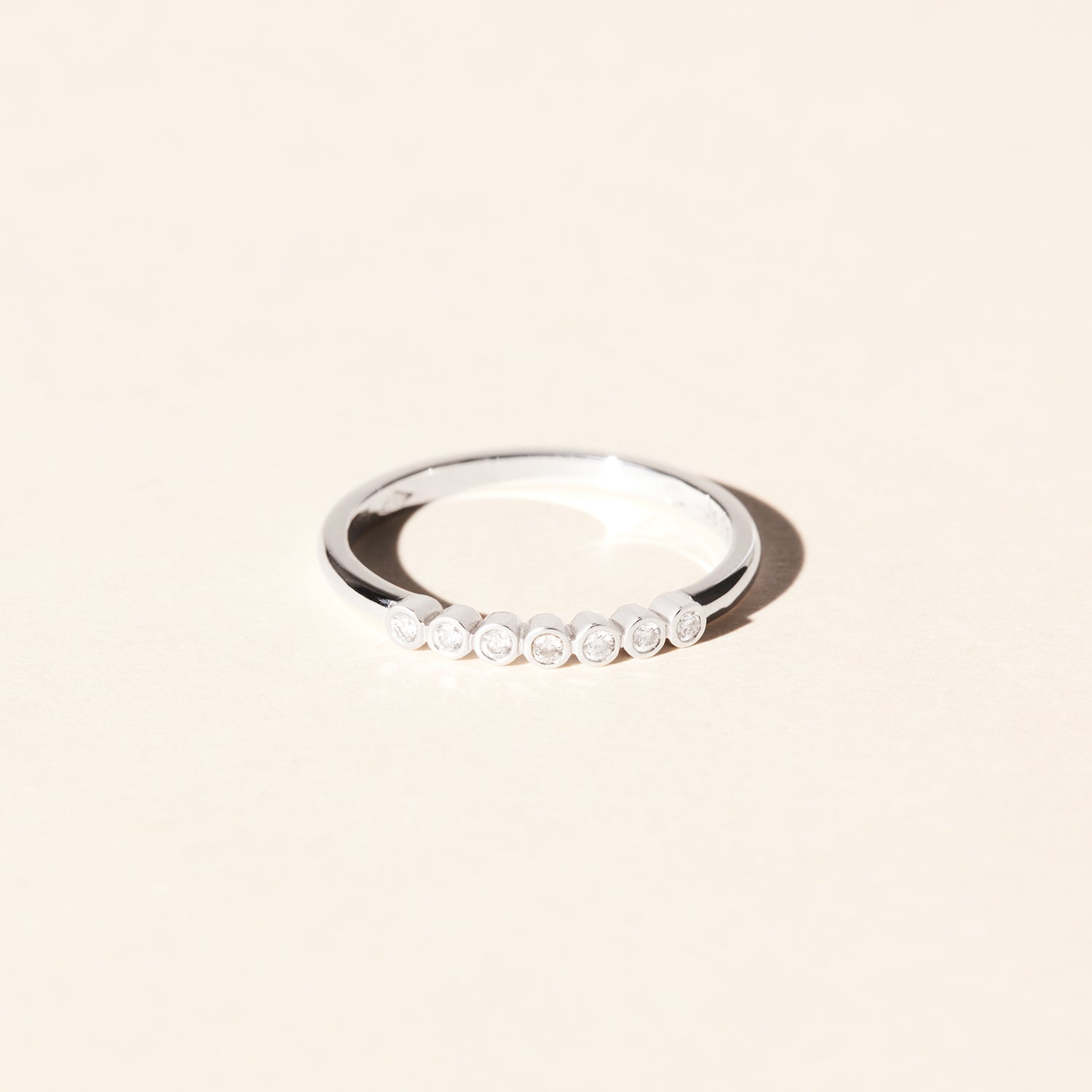 Alliance Lys du Nil diamants 1.60mm - Or blanc