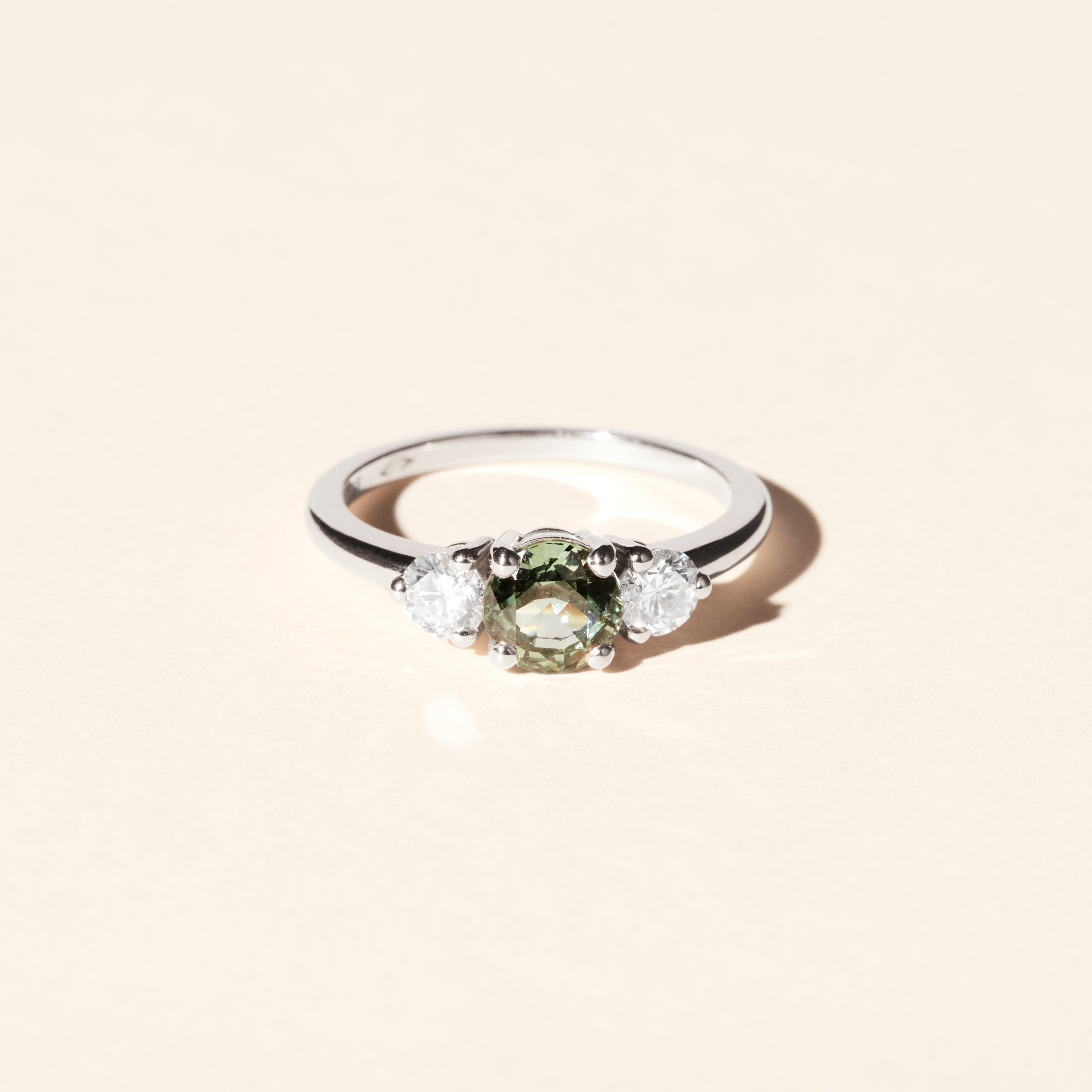 Bague Bahia saphir vert et diamants PM - Or blanc