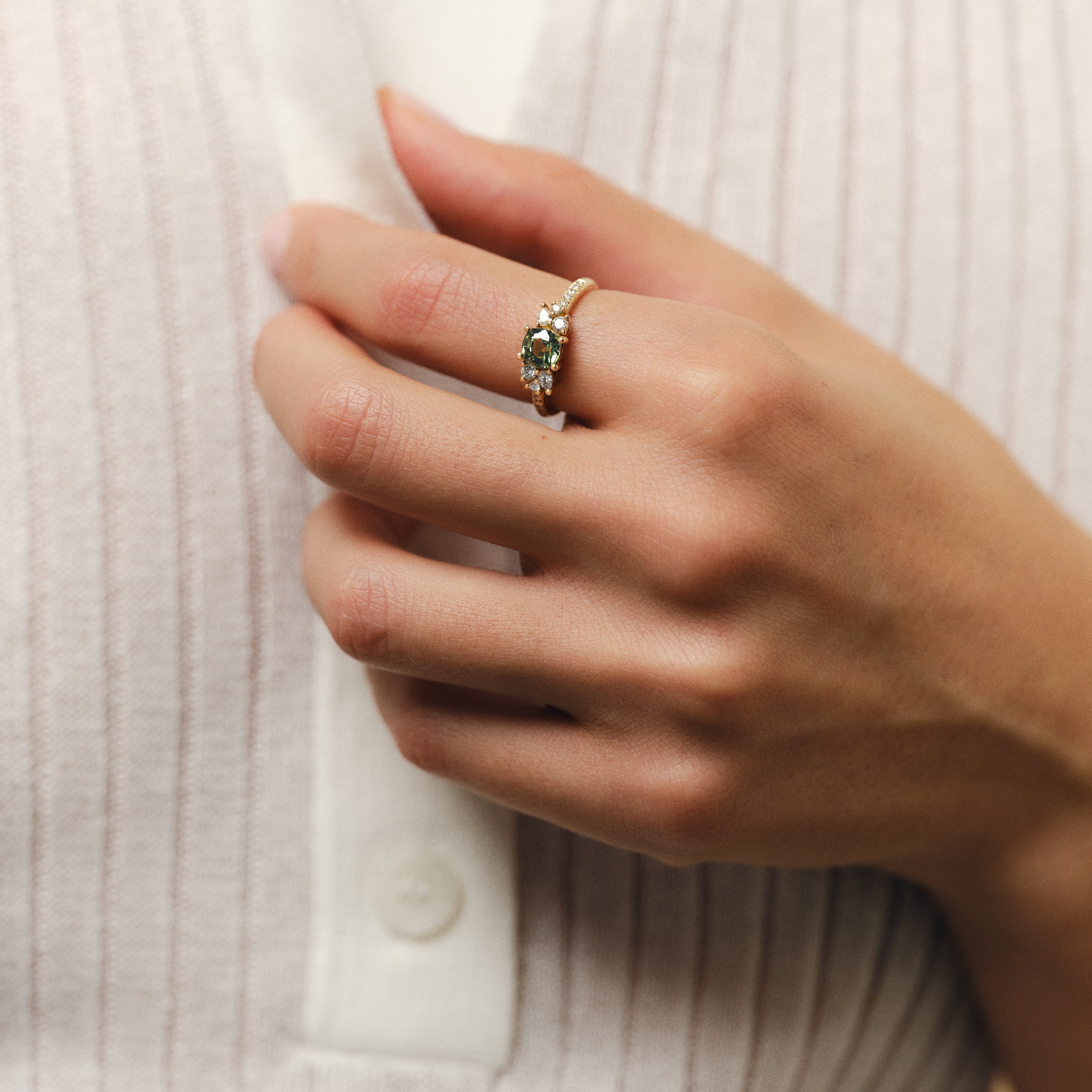 Bague Grenade saphir vert PM - Or rose