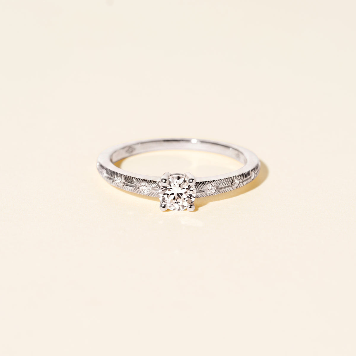Bague Thaïs diamants 0.30 carat - Or blanc