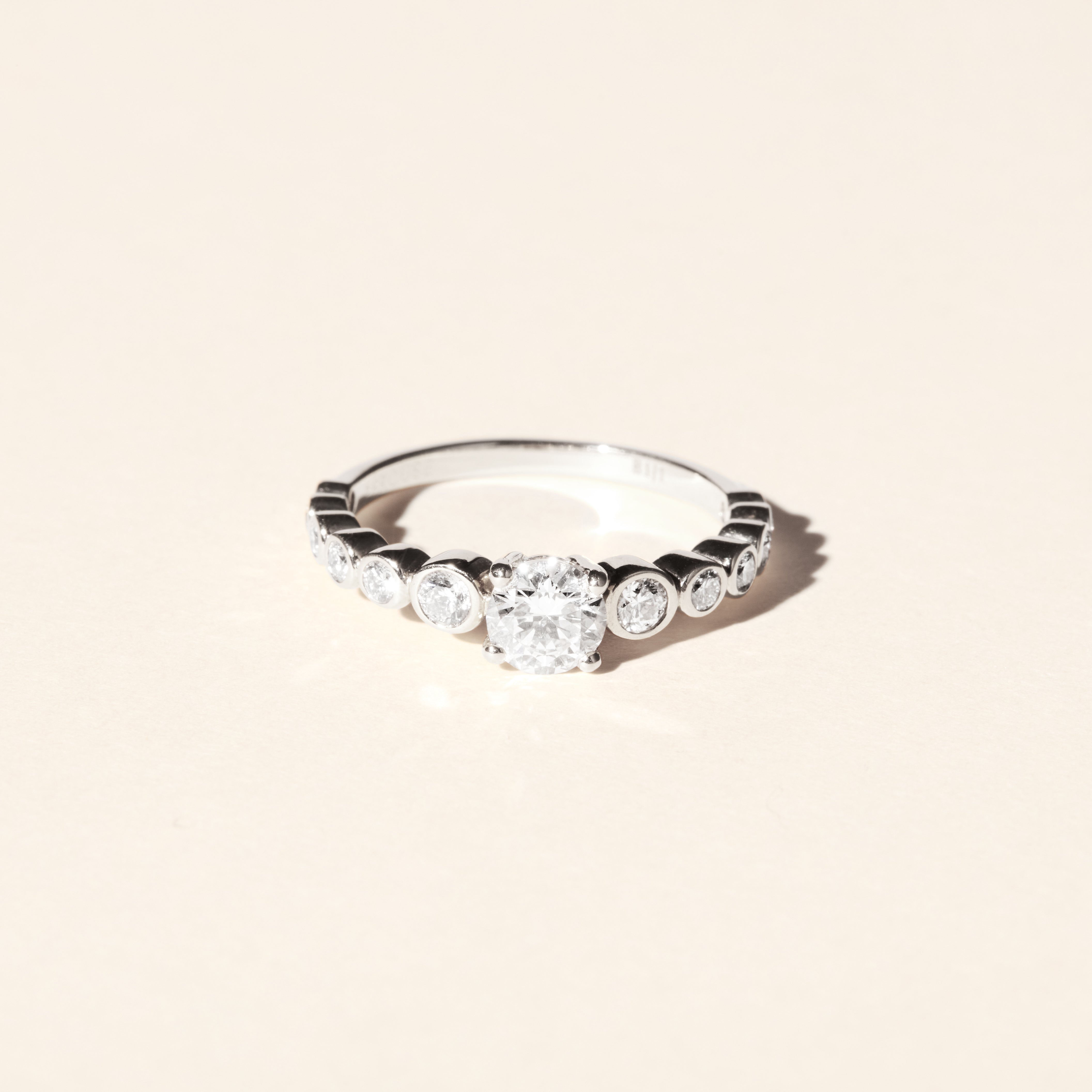 Bague Jeanne 0.60 carat - Or blanc