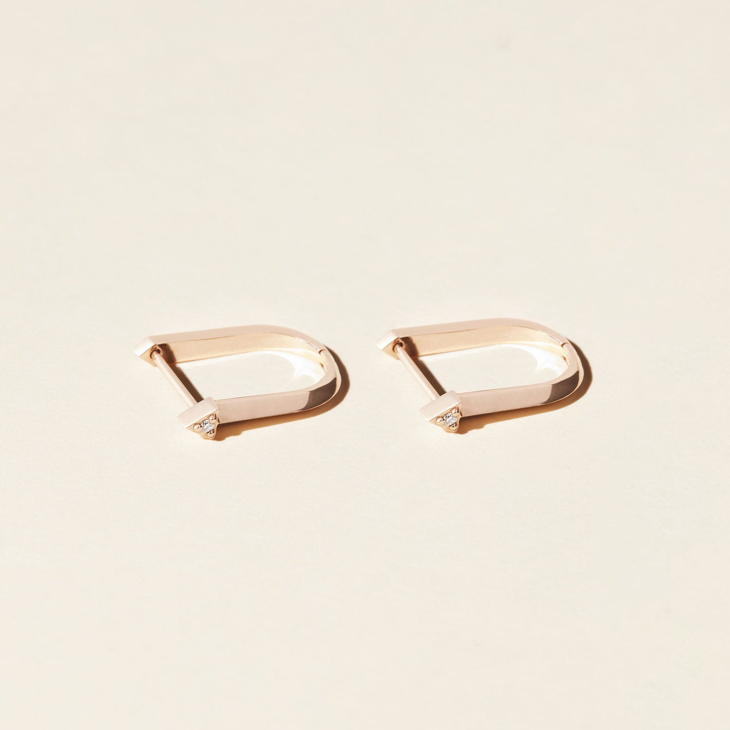 Boucles d'oreilles - Brooklyn - Fil couteau diamants - Or rose